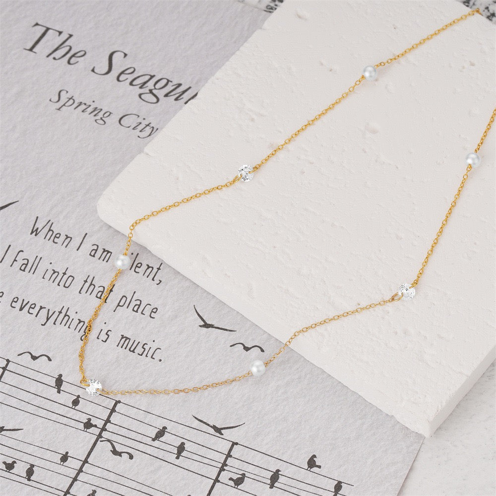 Sterling silver Emma necklace