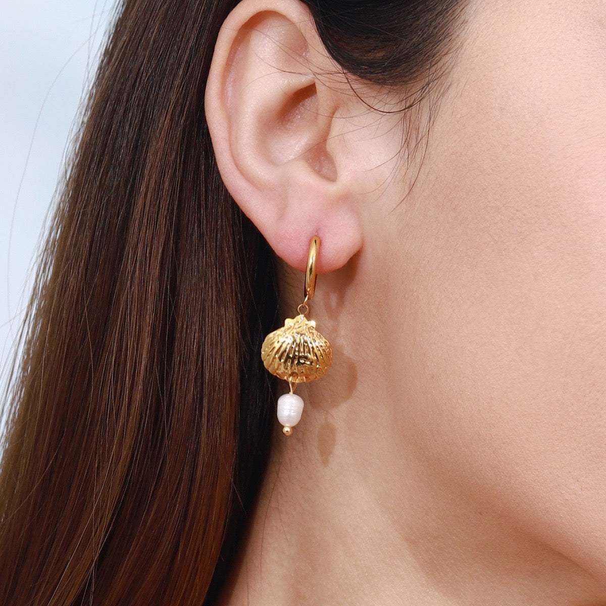 Shell pearls hoops