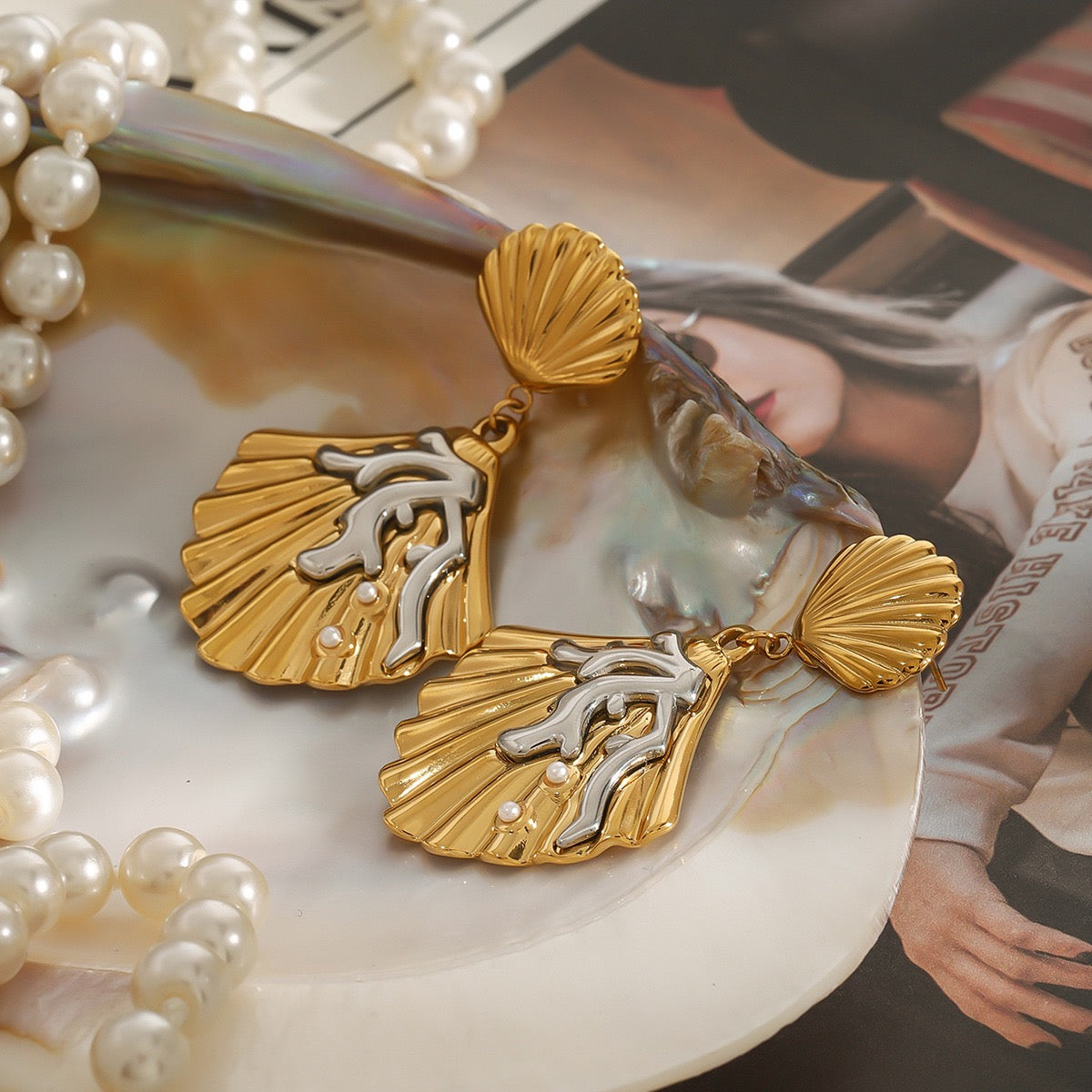 Mix double shell earrings