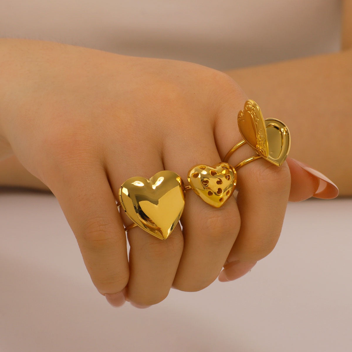 Maria Locket rings