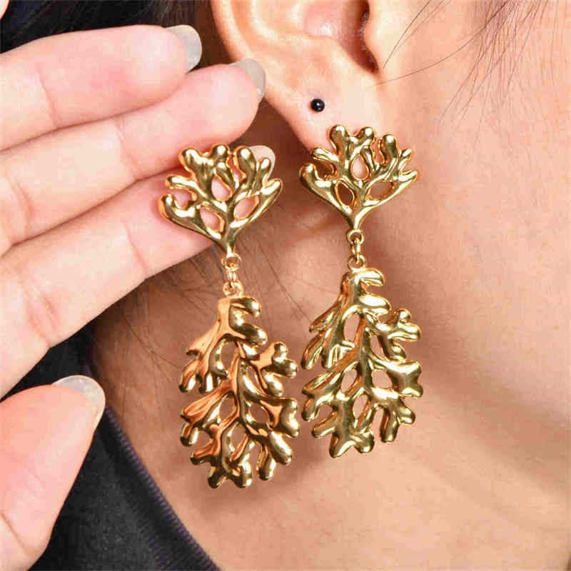 Ingrid Sea theme coral earrings