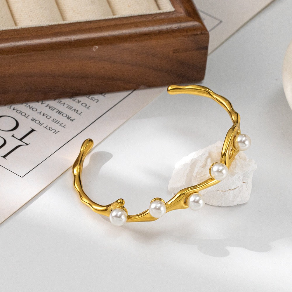 Kara branch bangle