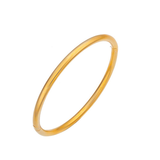 Classic hoop bangle