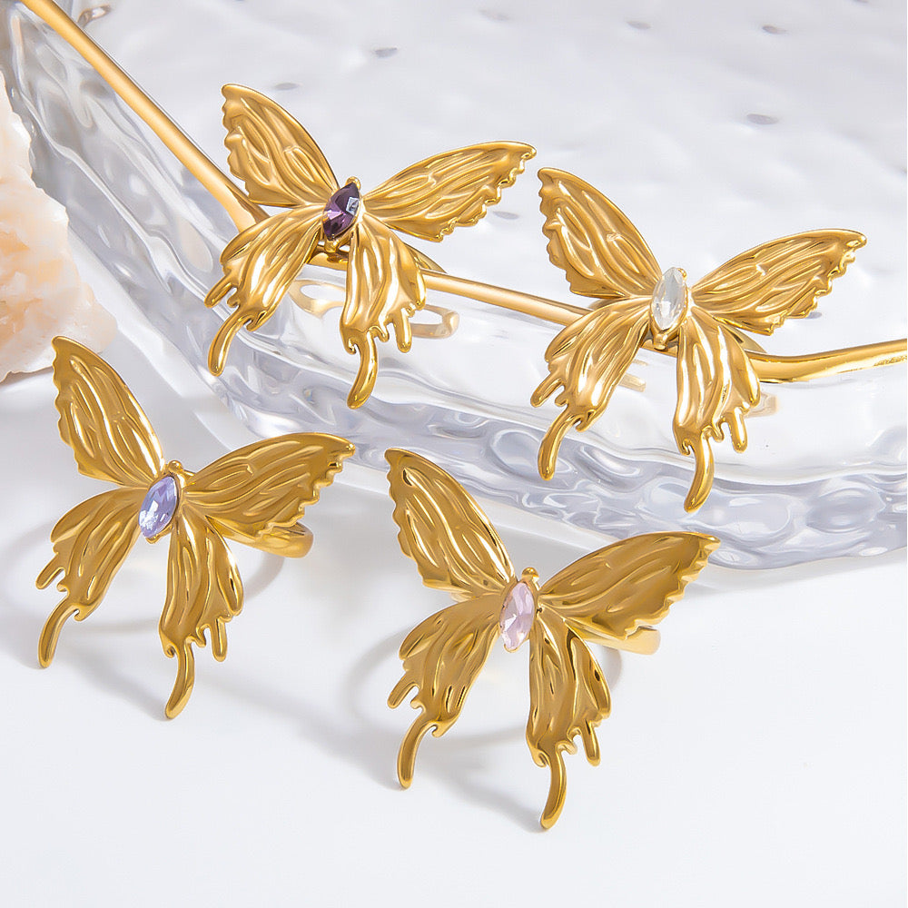 Kila Big buttery rings