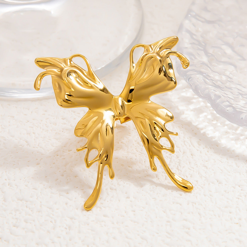 Kila Big buttery rings