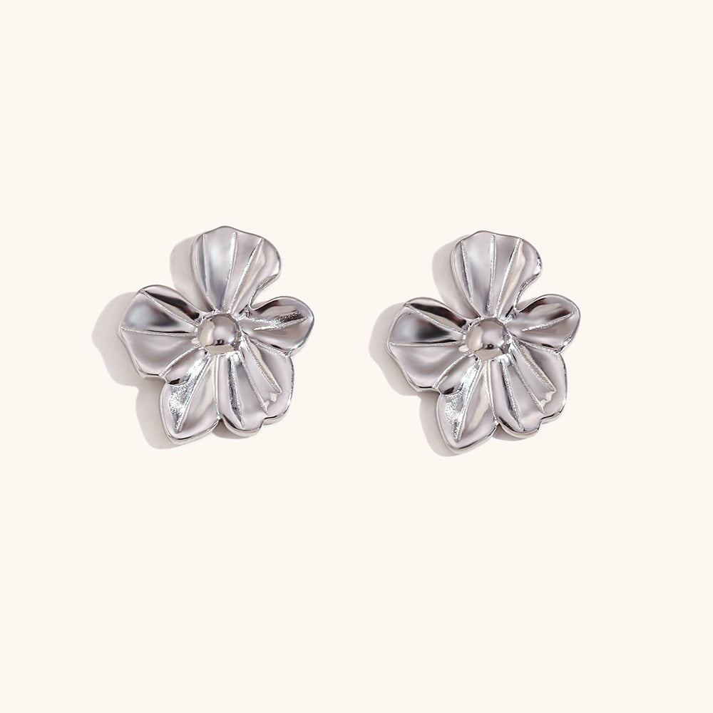 Flower earrings set