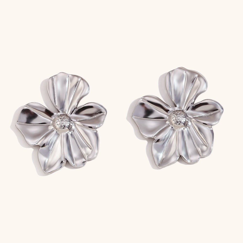 Flower earrings set