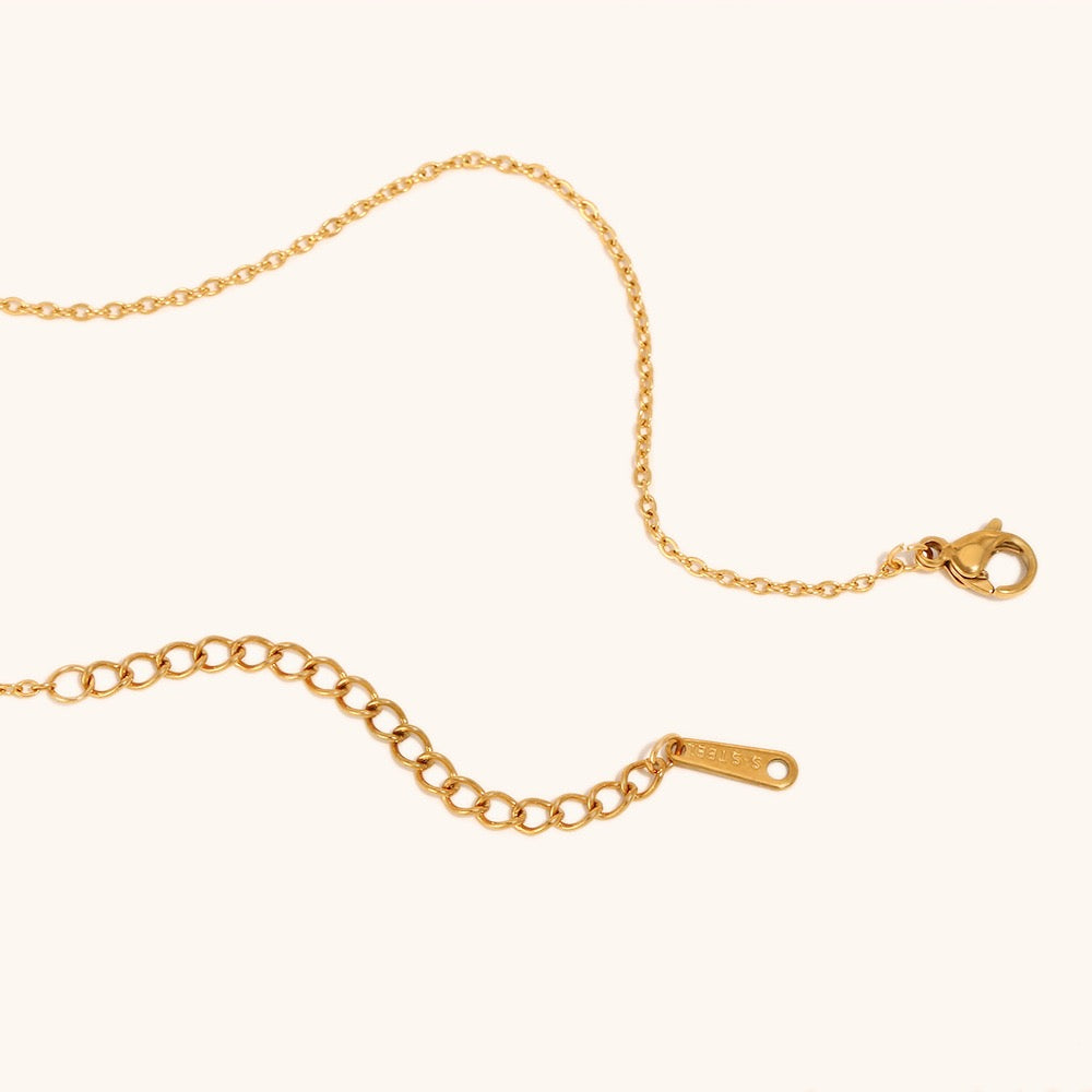 Red coral mini shell necklace