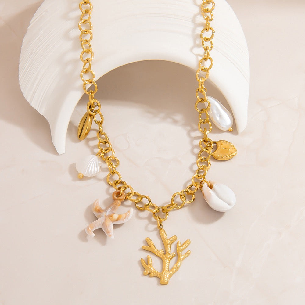 Coral charm set