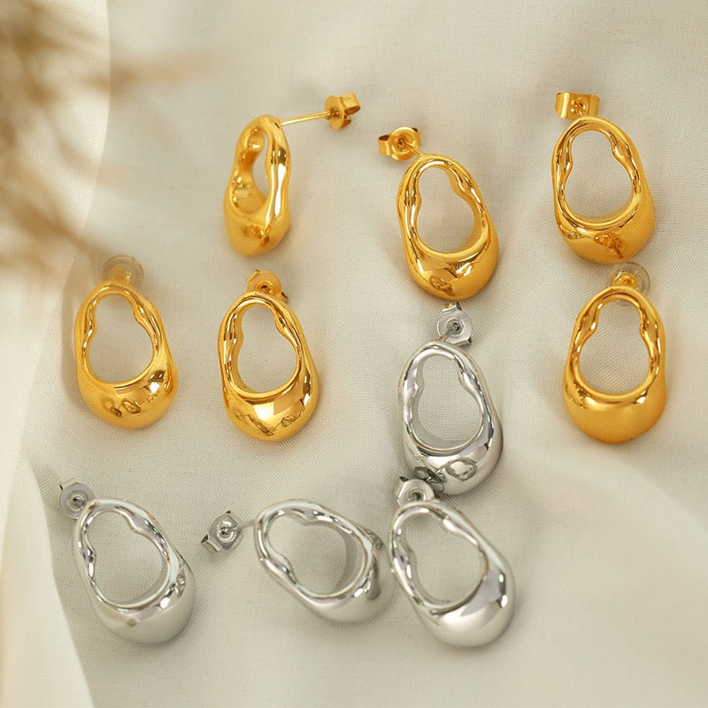 Simla golden egg earrings