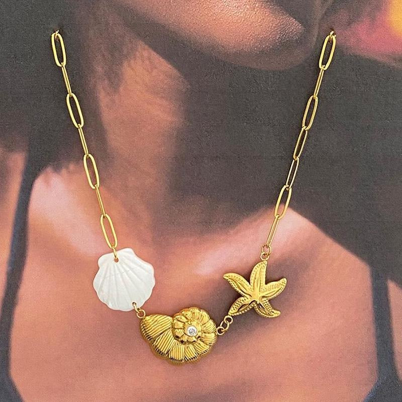 Beachside white shell necklace