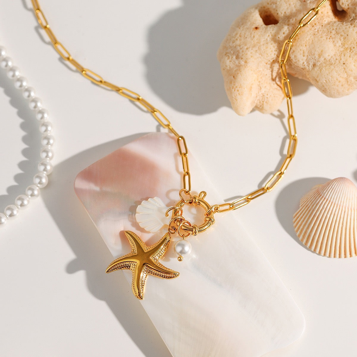 White shell starfish chain set