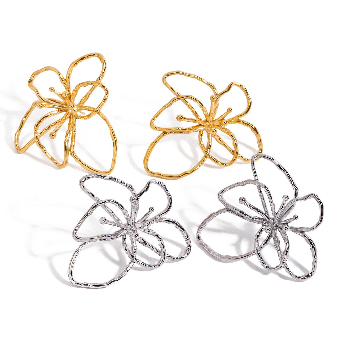 Marion flower earrings