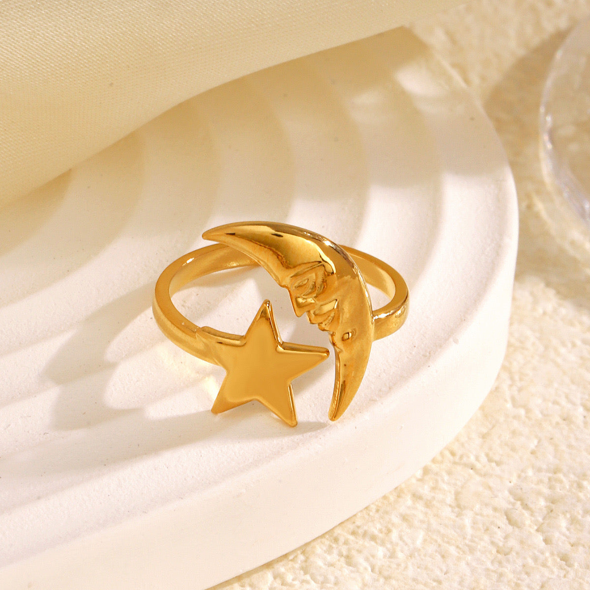 Melbourne Moon and star ring