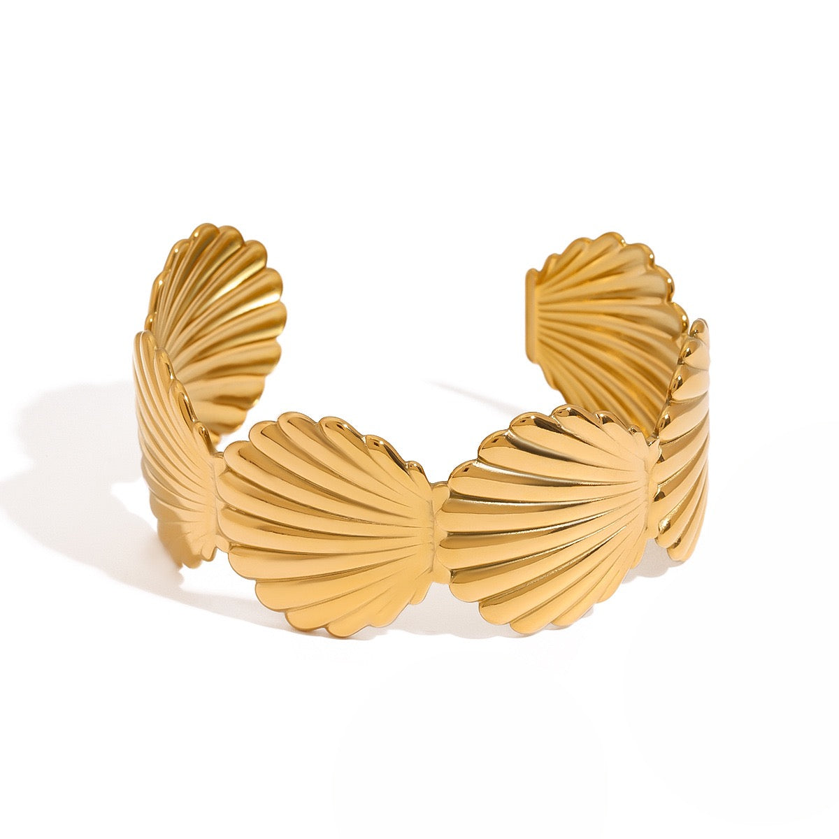 Jacaranda shell bangle