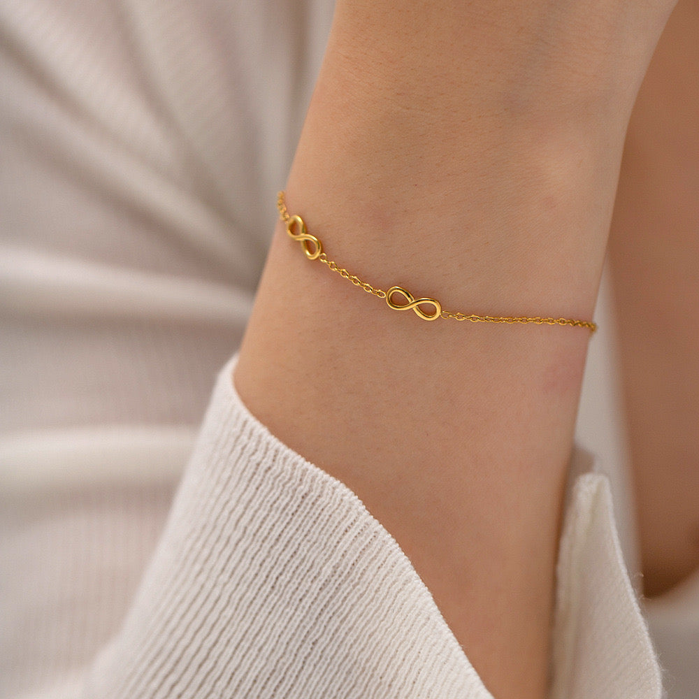 Kristina Infinity bracelet