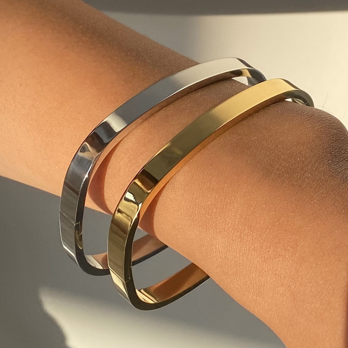 Cecil square bangle