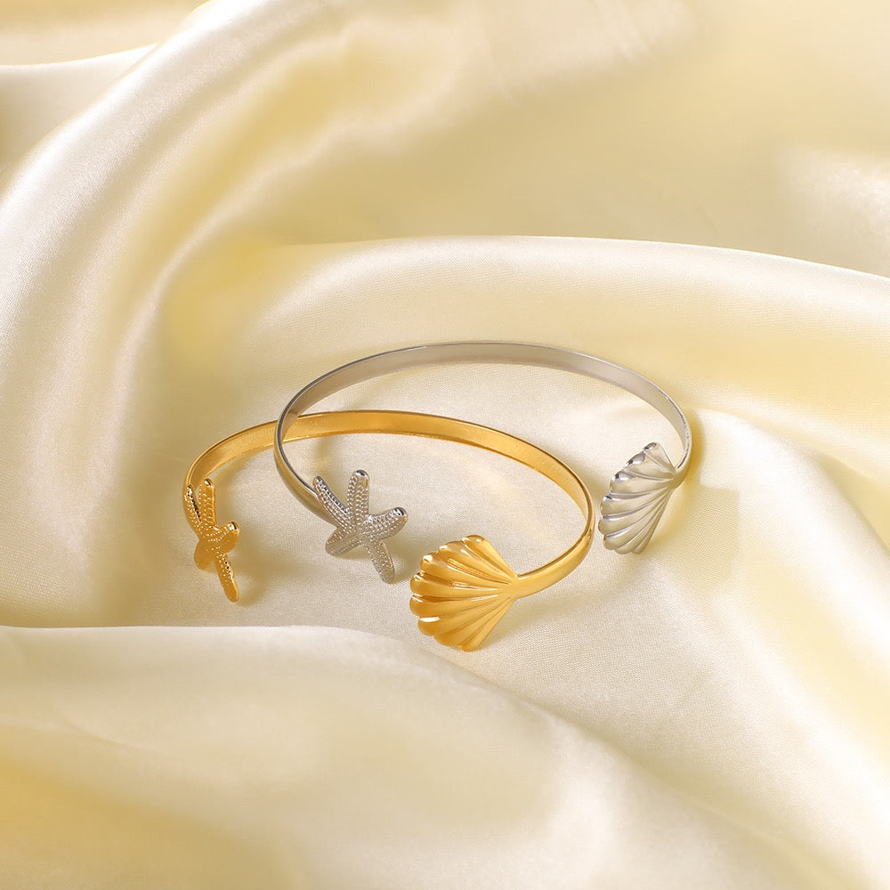 Bondi shell bangle