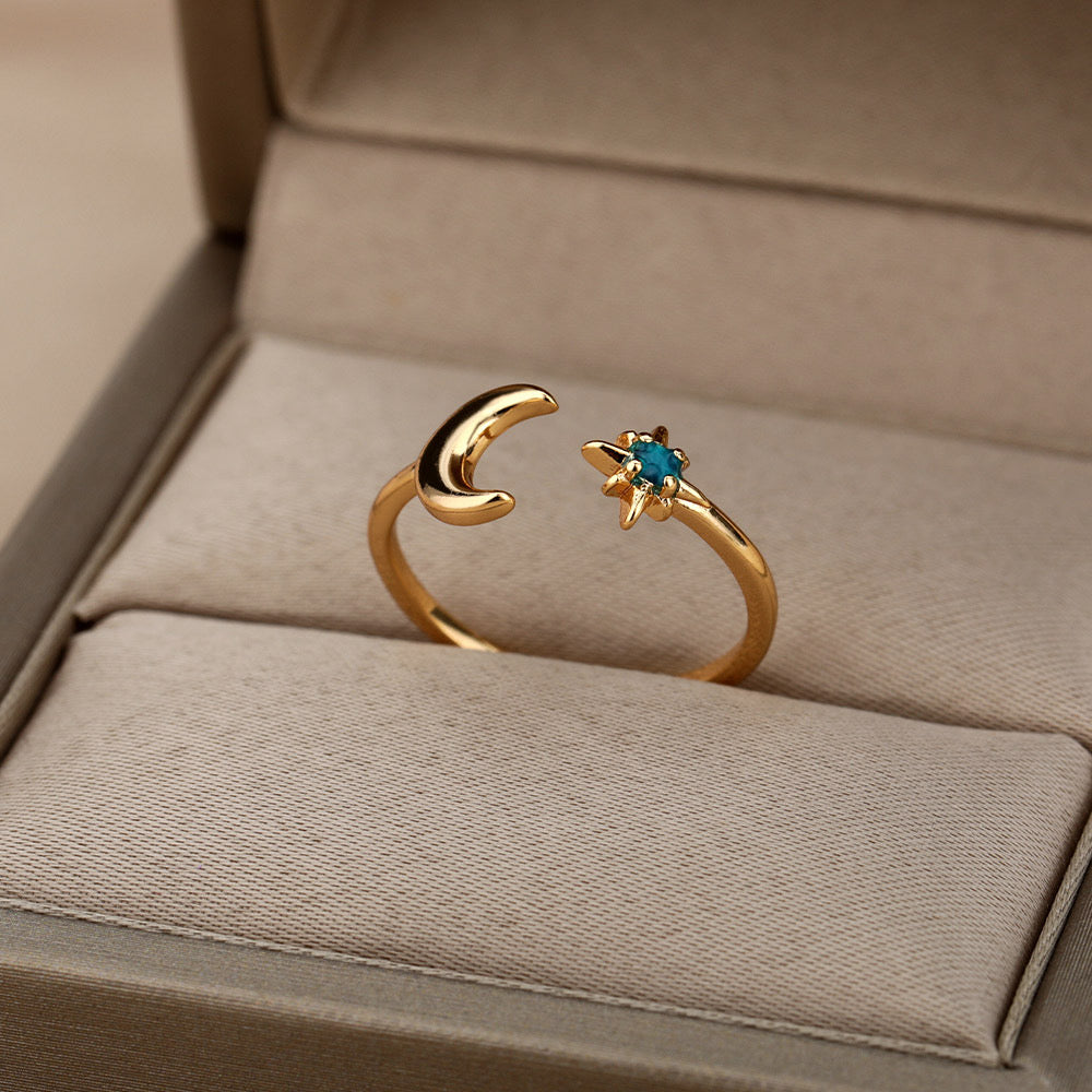 Darcy Moon star dainty rings