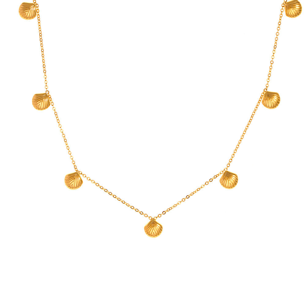 Gold coast Mini shell necklace