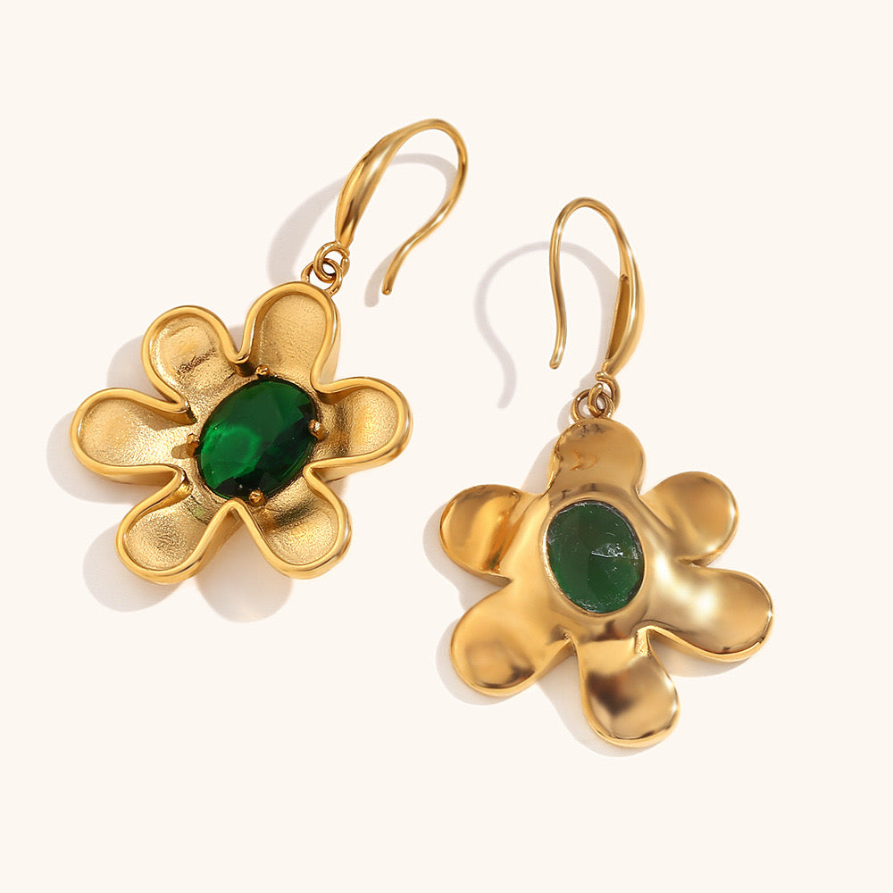 Bondi Gilbert flower earrings