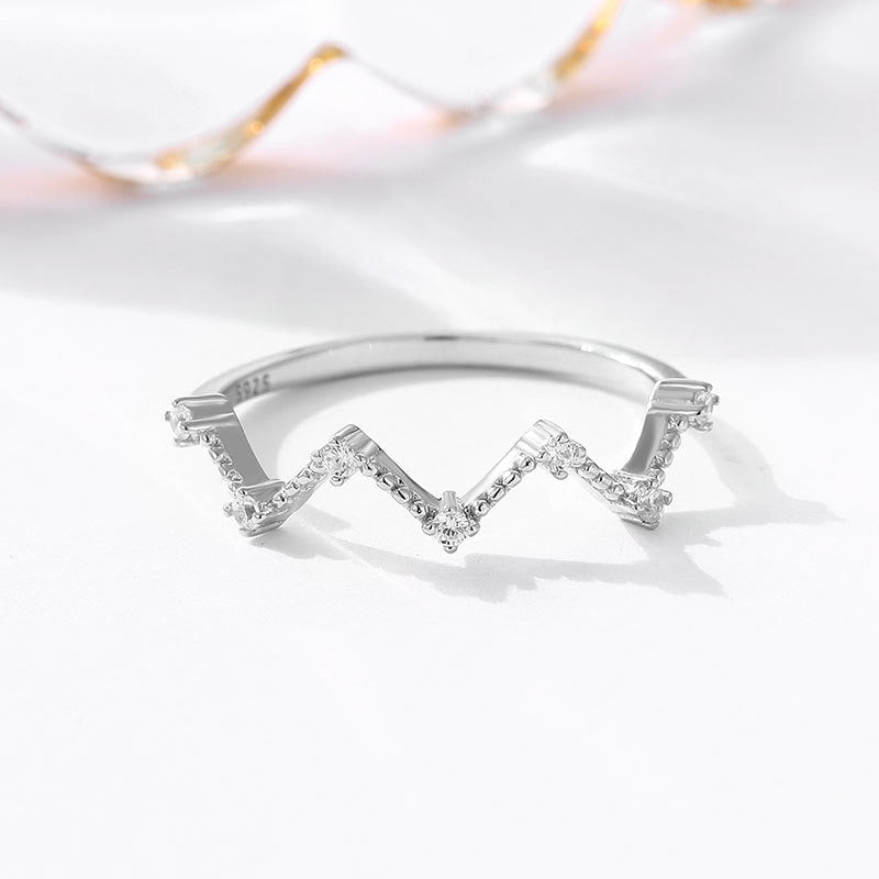 Vivien Wave sterling silver ring