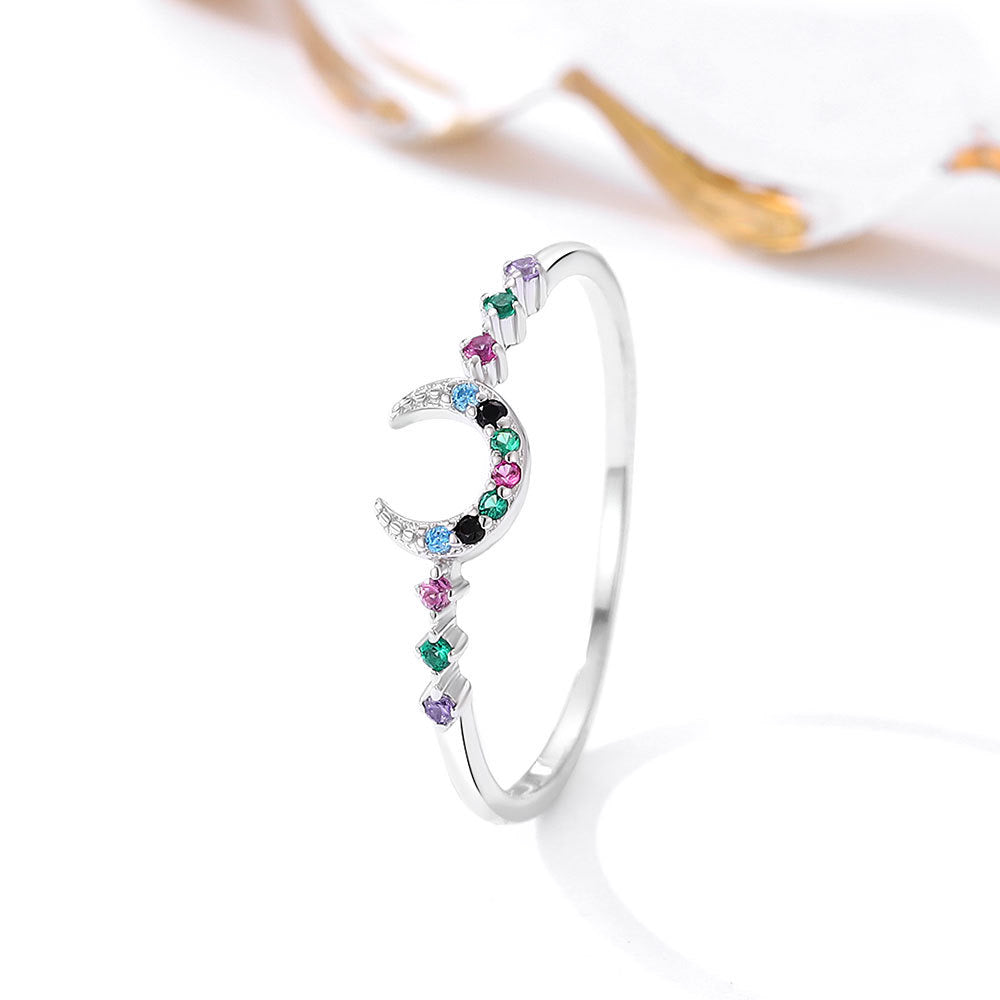 Kamelia Rainbow moon dainty ring