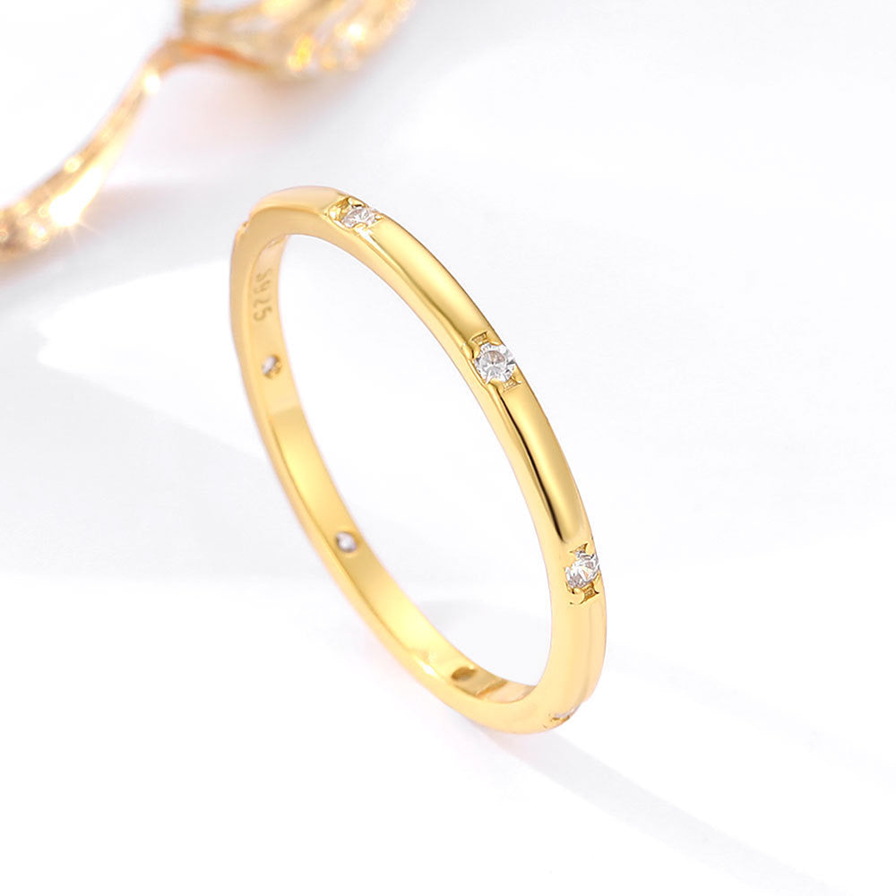 Junita Sterling silver band ring