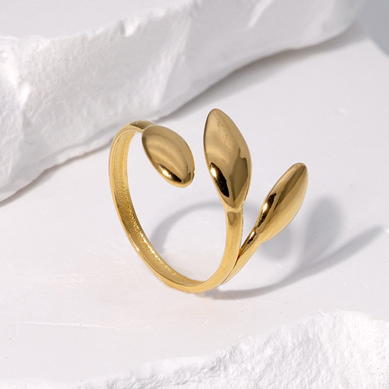 Olive leaf rings