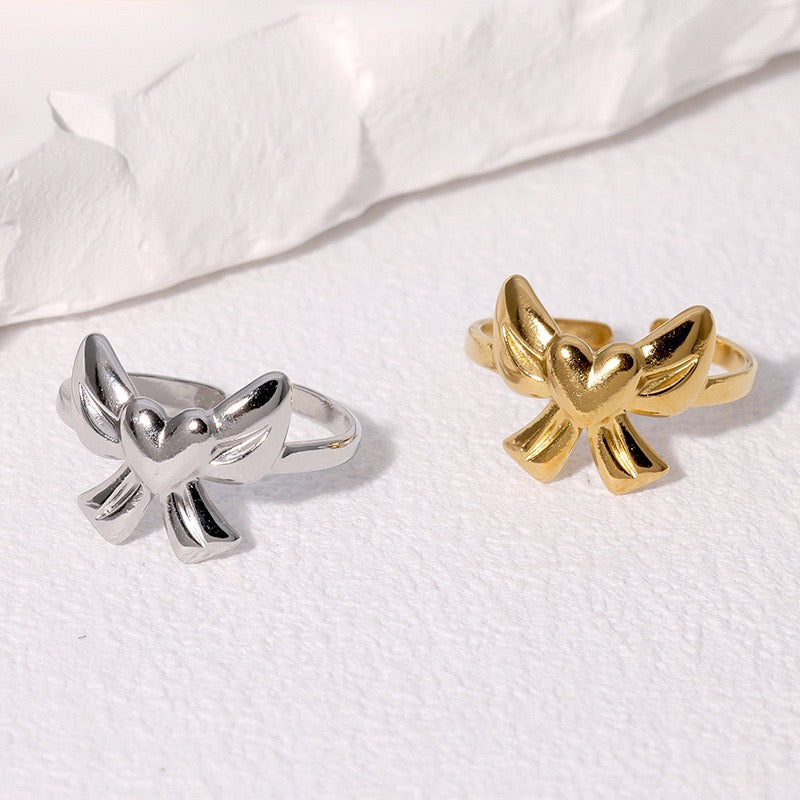 Sailor moon bow rings