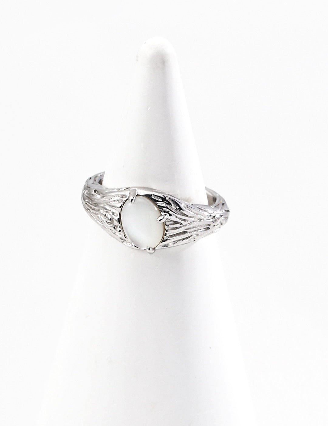 Derby Mother of pearl rings