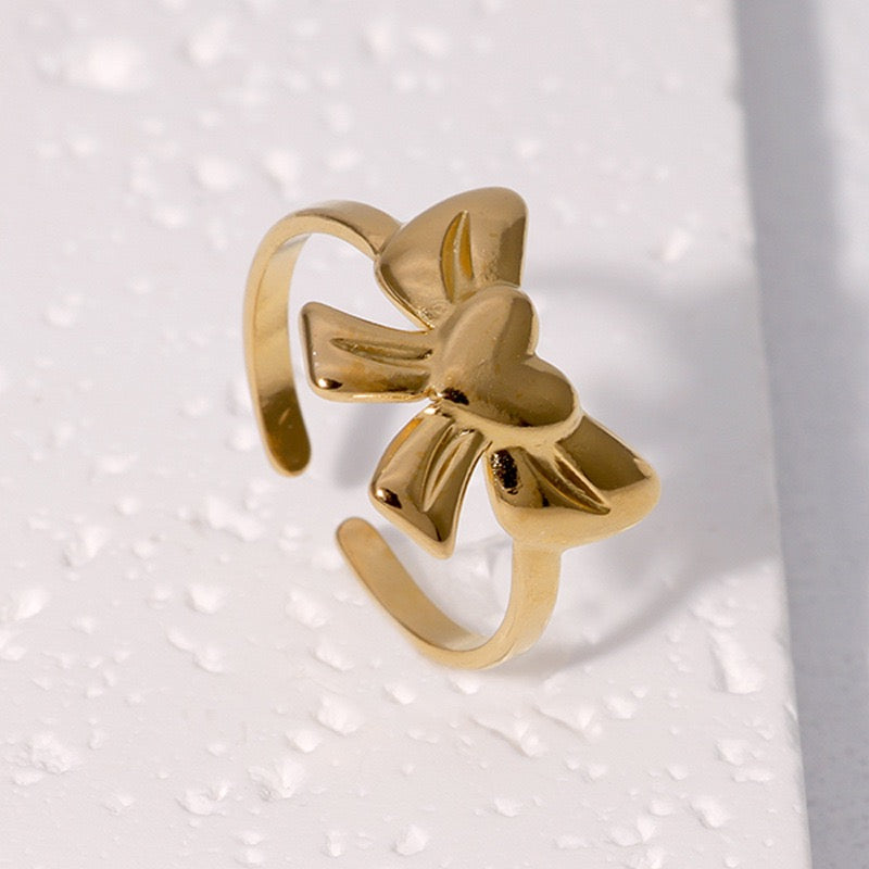 Sailor moon bow rings