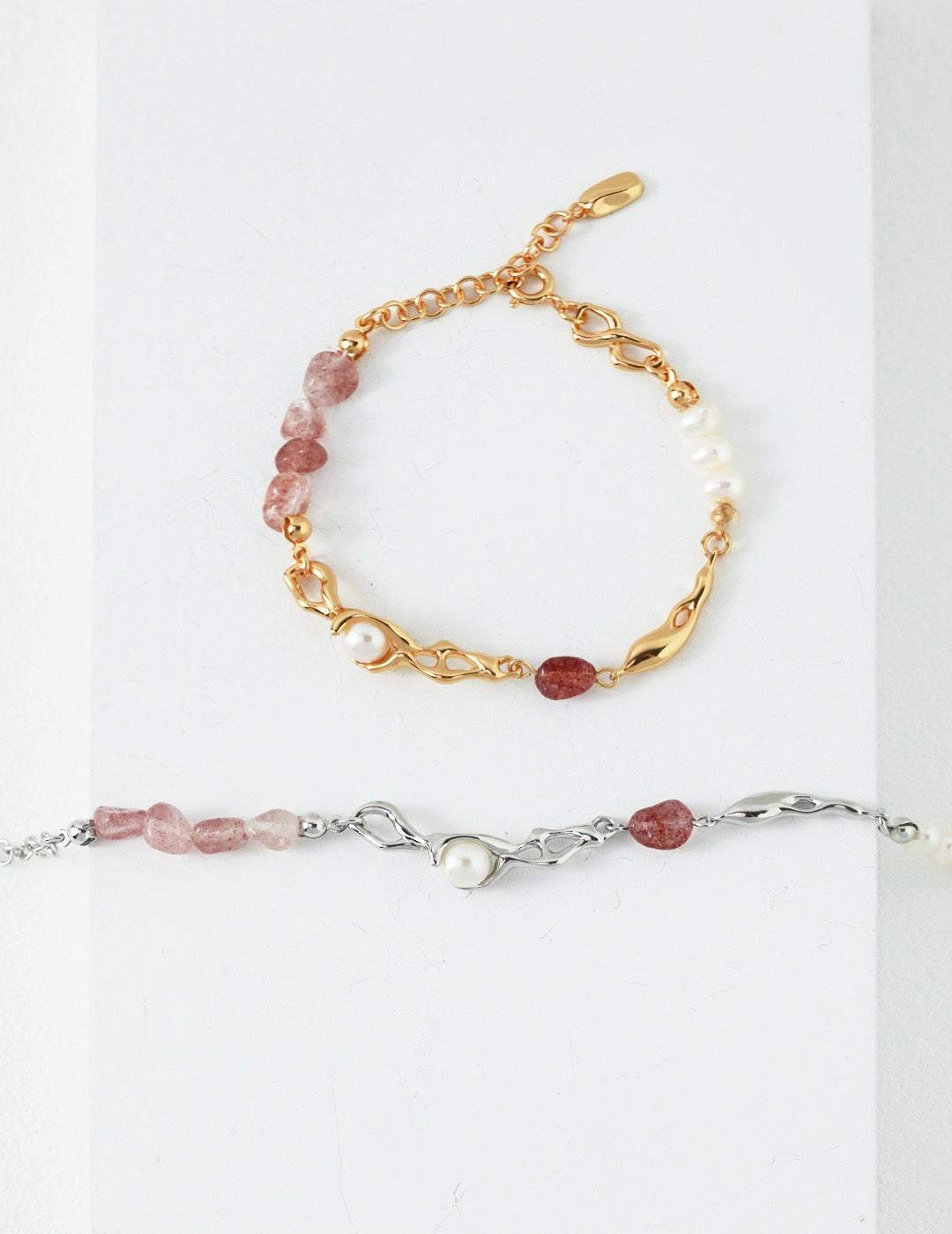 Timberland Strawberry quartz pearl bracelet