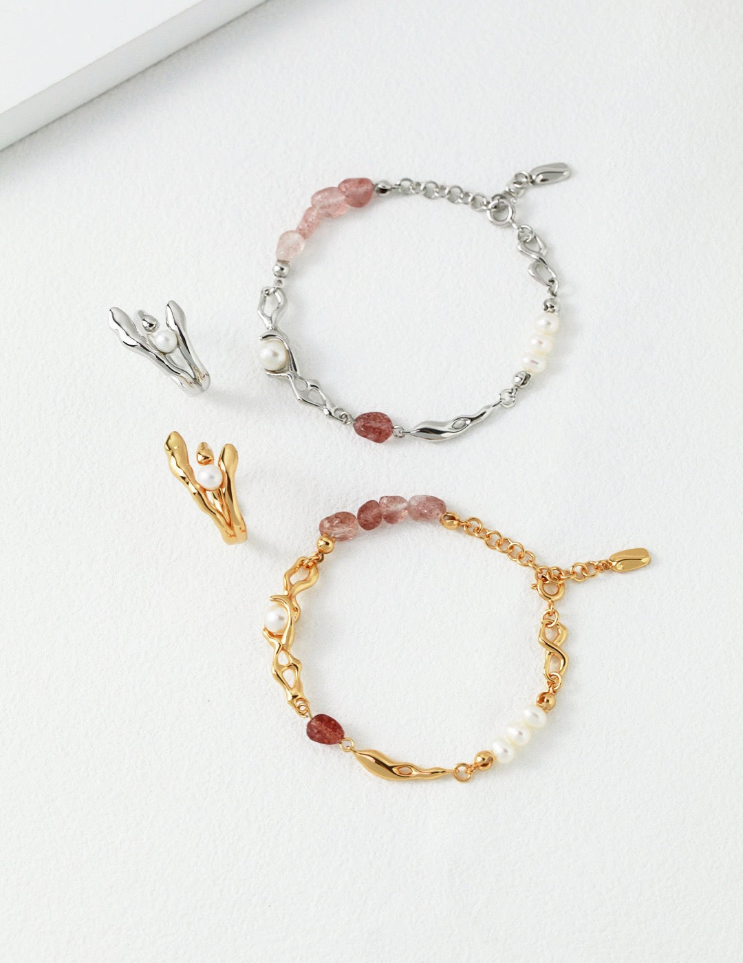 Timberland Strawberry quartz pearl bracelet