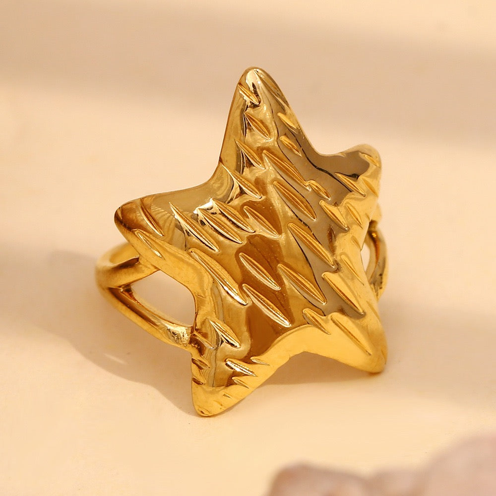 Moore star ring