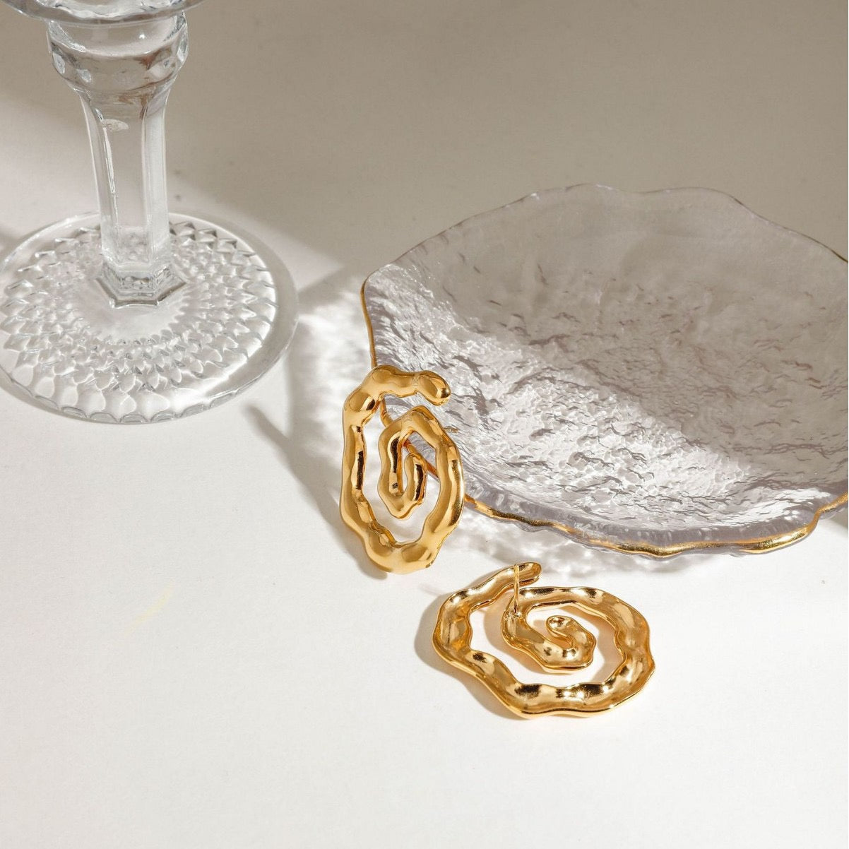 Melting swirl earrings