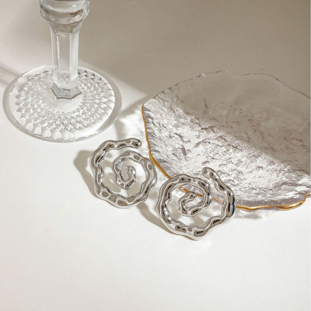 Melting swirl earrings