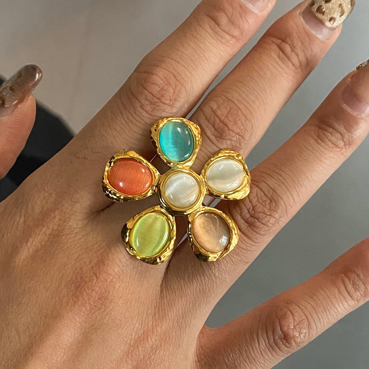 Rainbow cateye flower rings