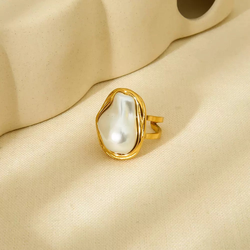 Chanelle Big dream rings