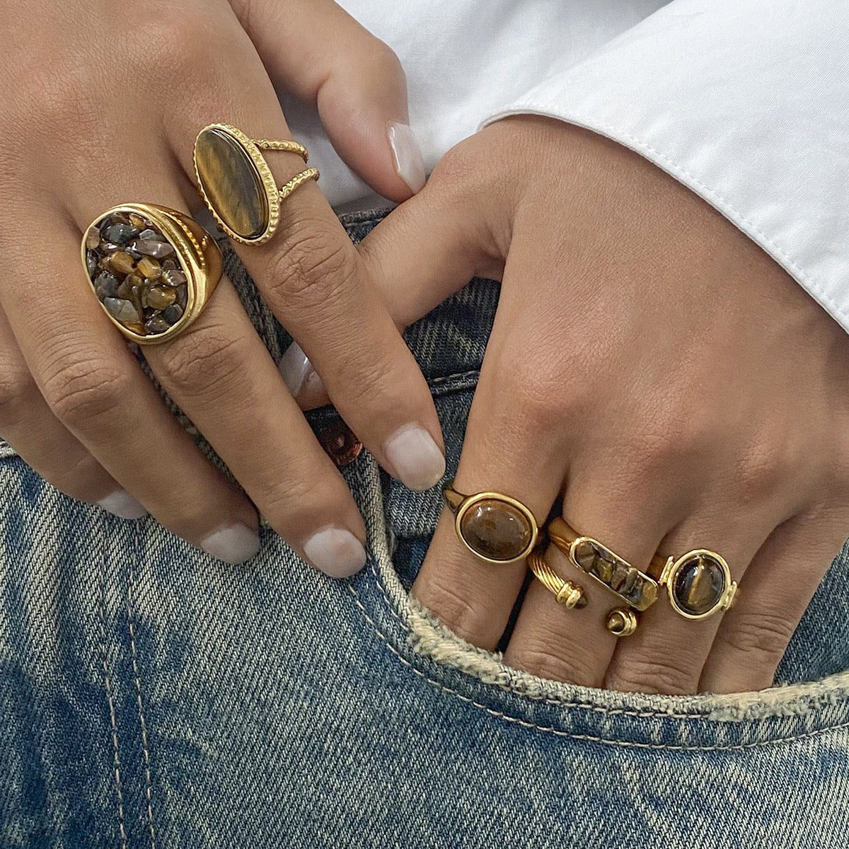 Tiger eye collection