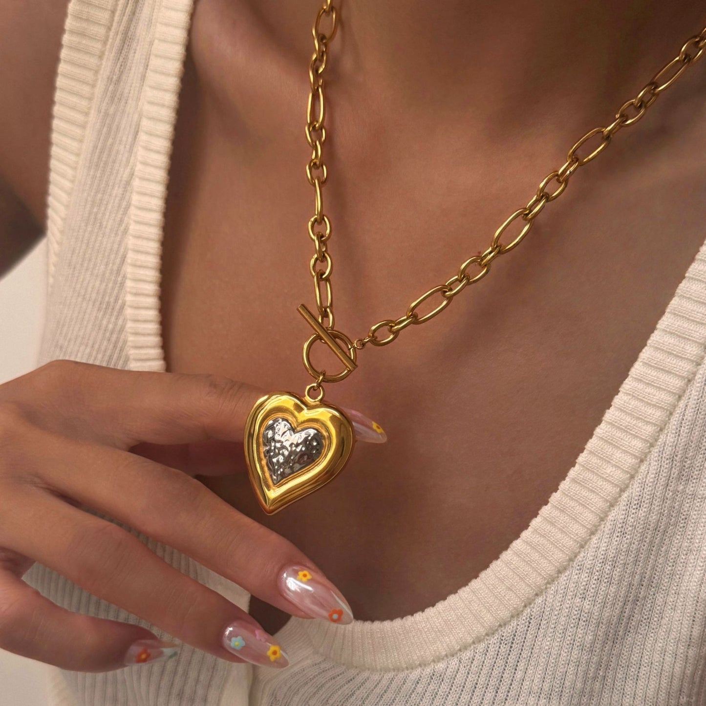 Two tones heart necklace