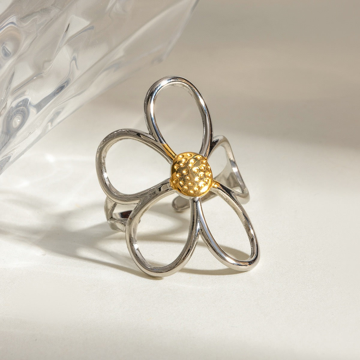 La vie flower ring