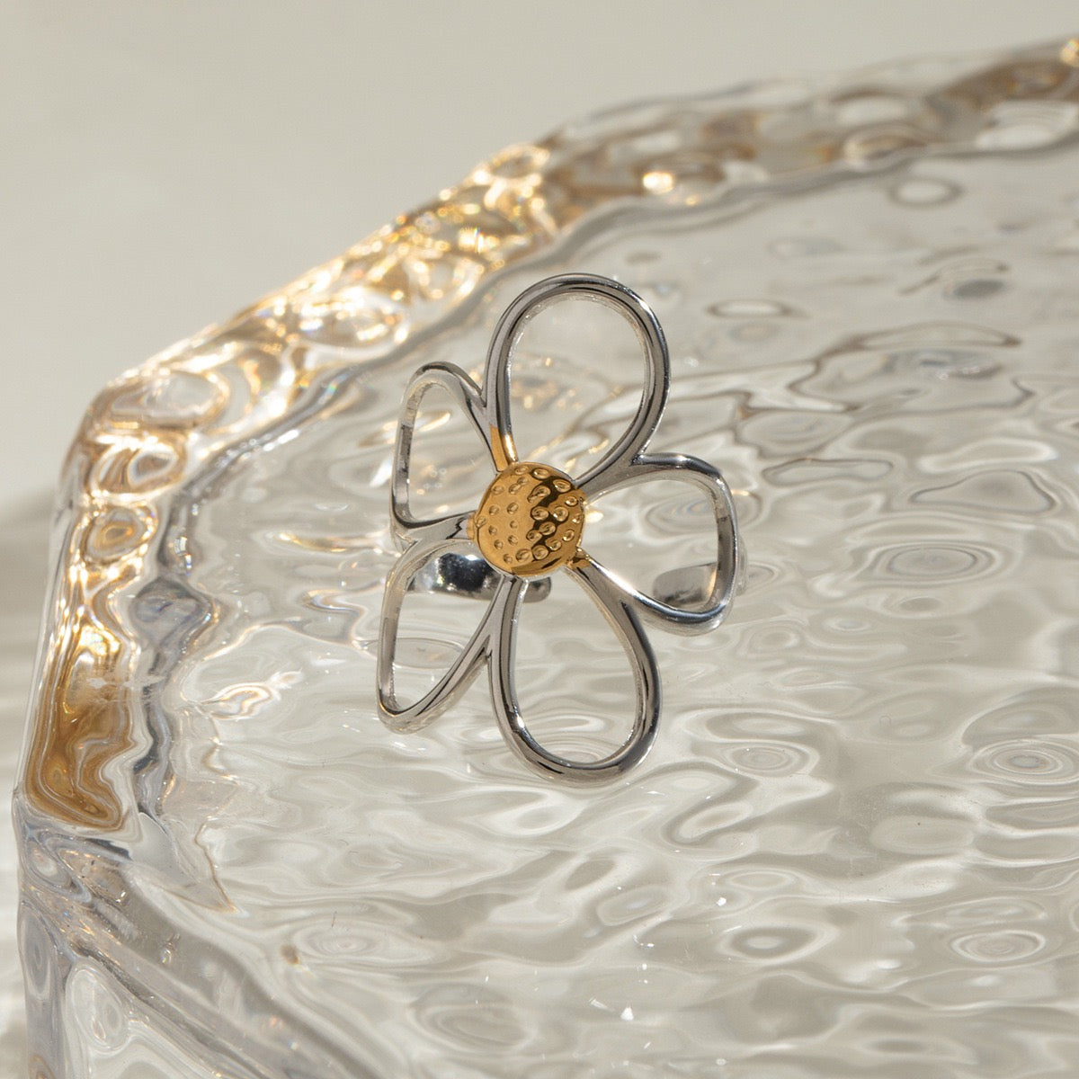 La vie flower ring