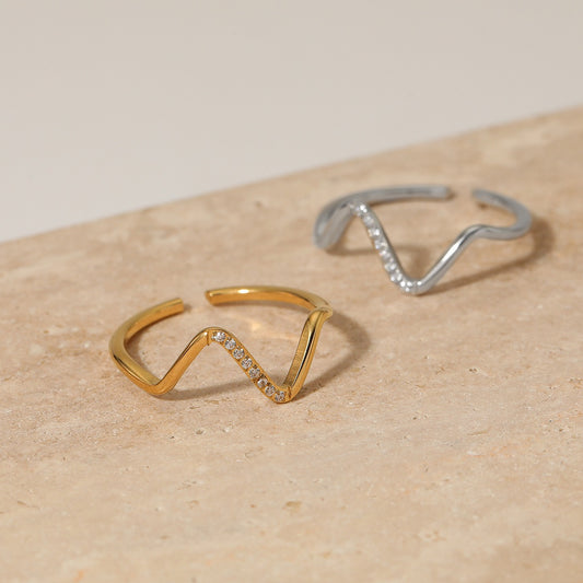 Dainty wave rings