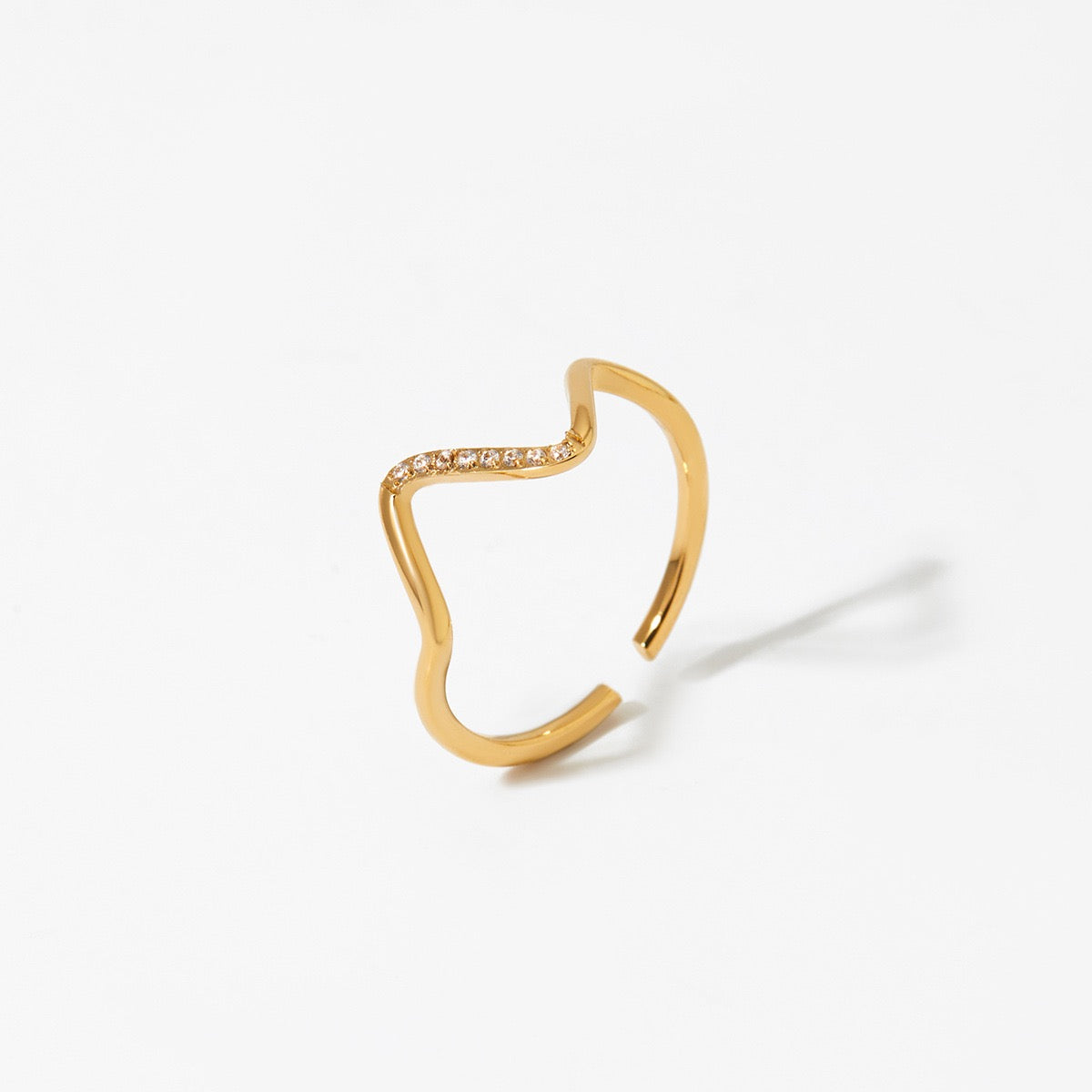Dainty wave rings