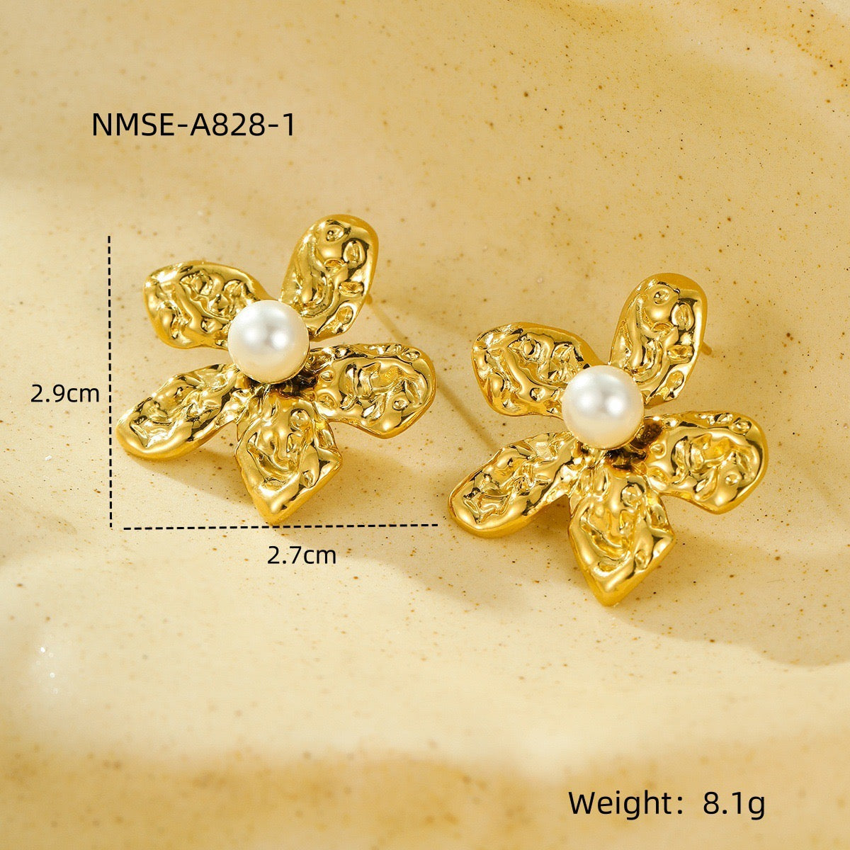 Pearly flower earrings