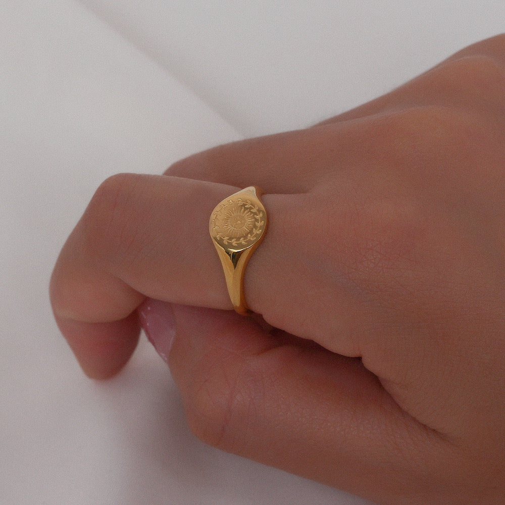 Cinita Sun and moon collection