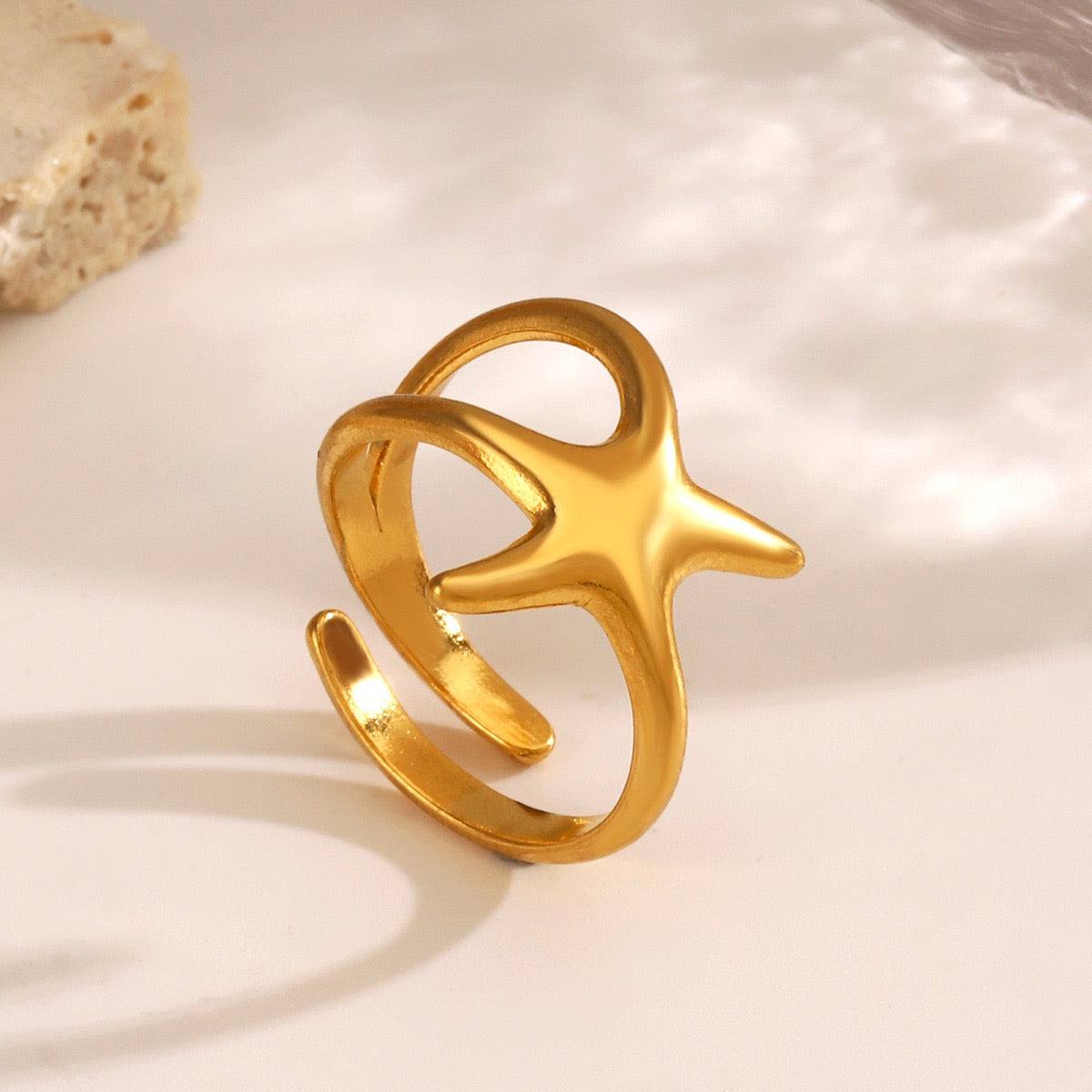 Lovely starfish rings