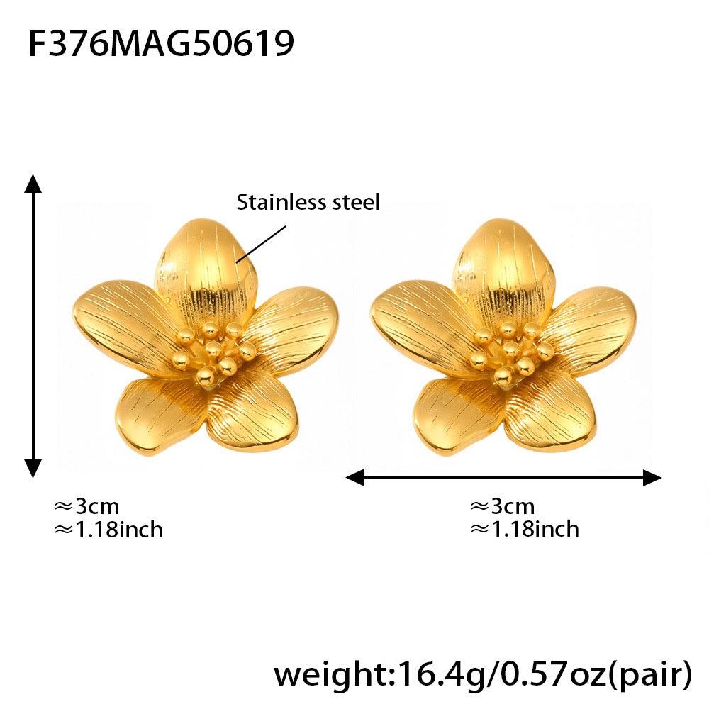 Nancy flower earrings