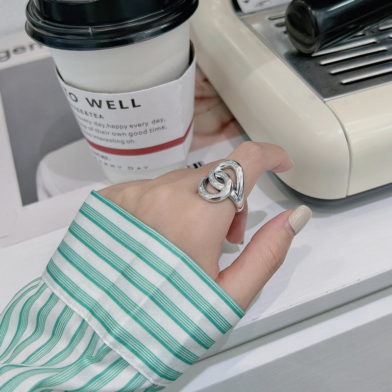 Sterling silver knots ring